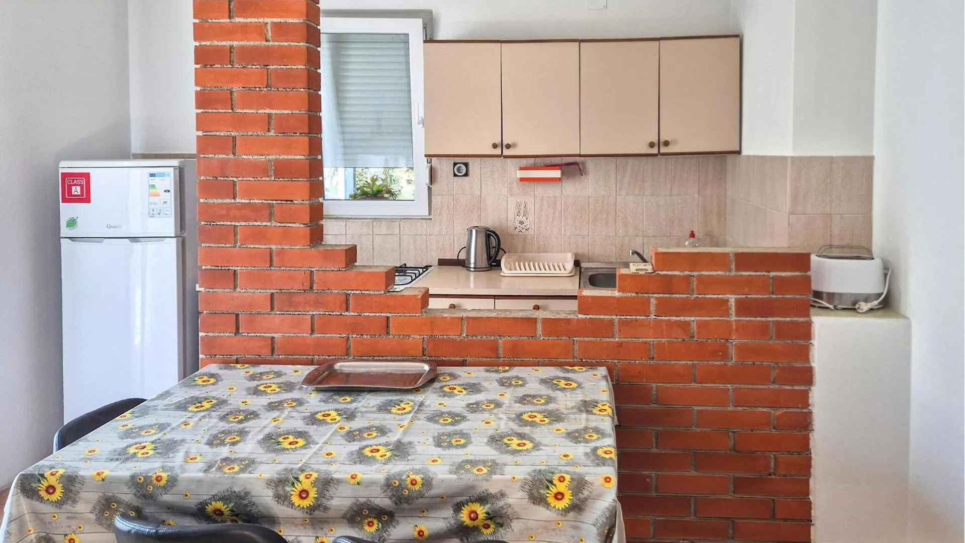 1 Bedroom Awesome Apartment In Selce 0*,